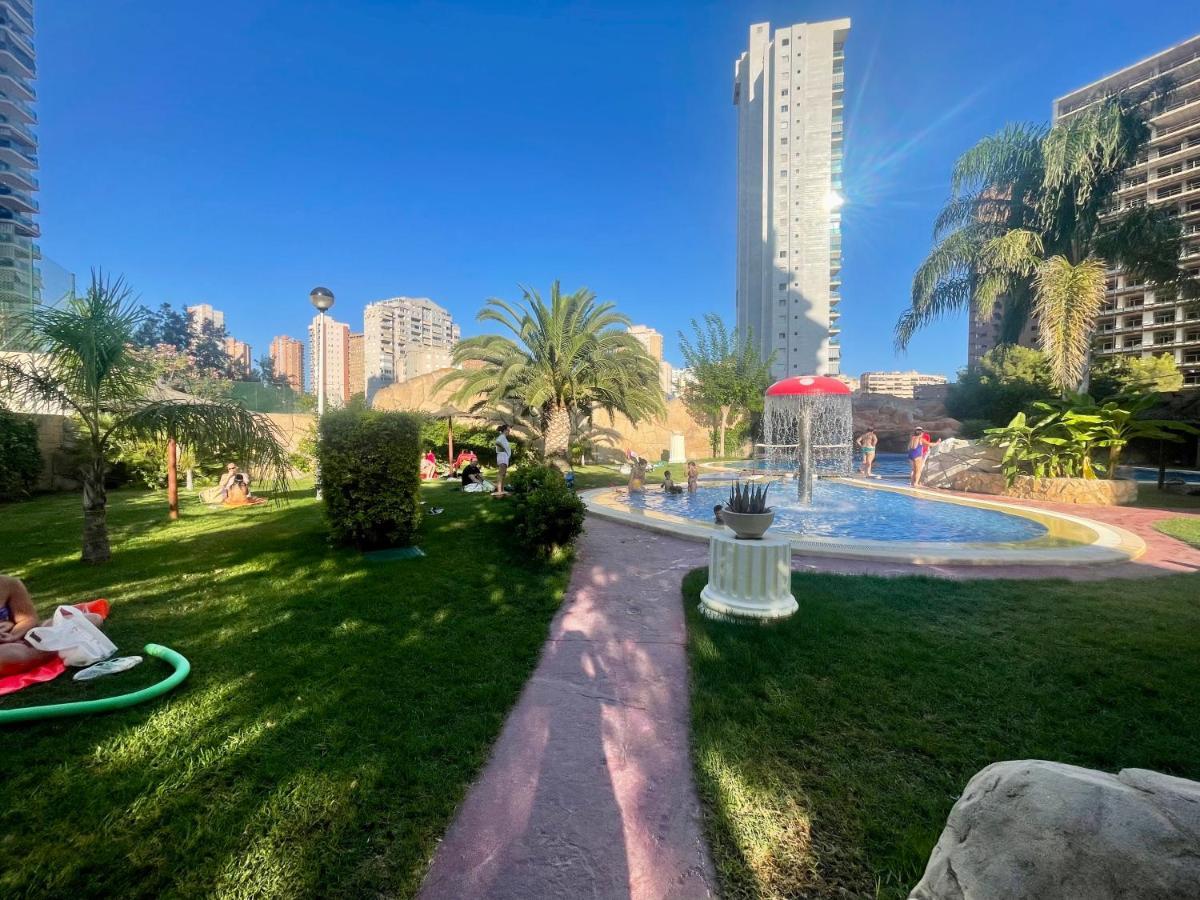 Traveler'S Beach Apartment With Sea View, Free Coffee & Parking Benidorm Esterno foto